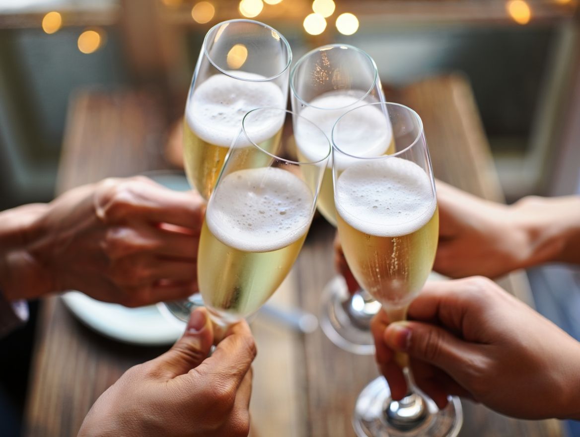 Отмечание праздника Новогоднее мероприятие